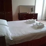 The Captain Cook Hotel