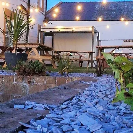 Hotell The Captain Cook 4*