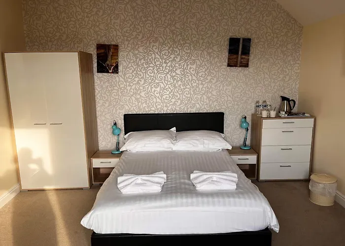 Hotel The Captain Cook 4*